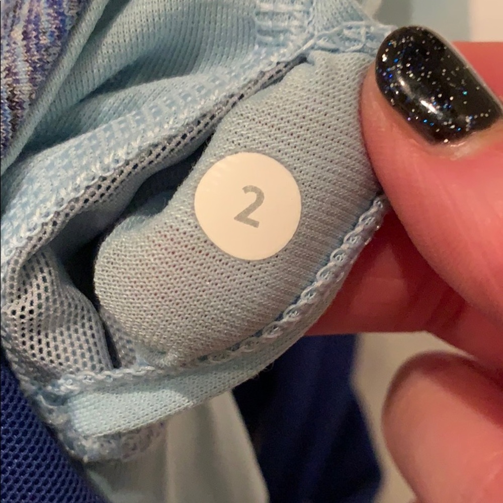 Lululemon Tank - Picture 5 of 5
